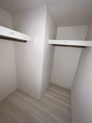 収納　別のお部屋の写真です