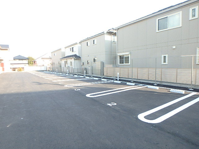 駐車場　敷地内駐車場　※要空き確認