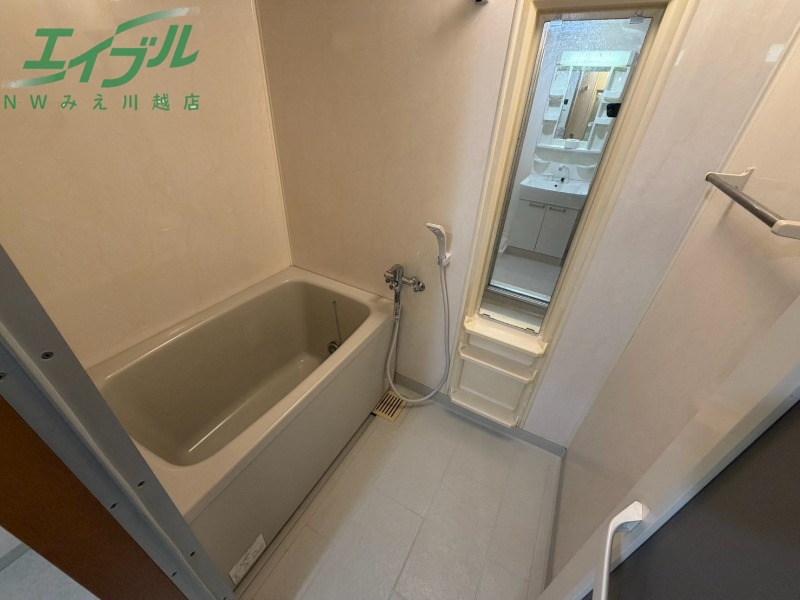 バス・シャワールーム　別部屋画像参考