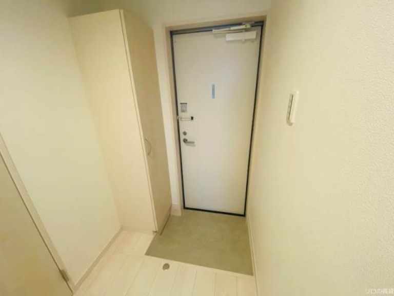 アドバンス香椎参道A棟の玄関写真