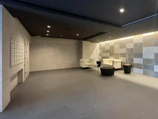 エストゥルース両国の外観写真