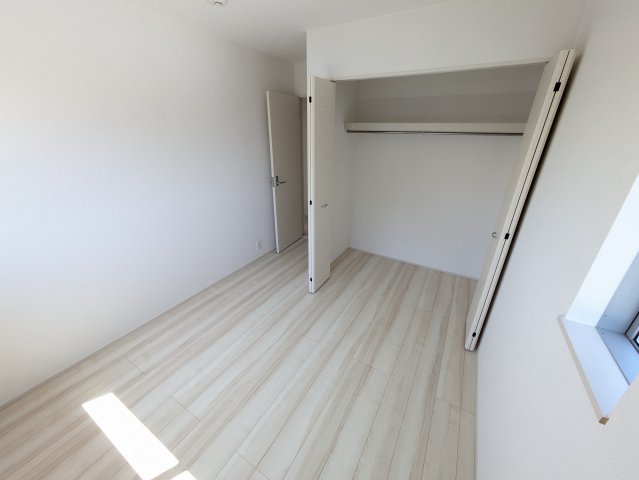 リナージュ岐阜市茜町02の内装写真