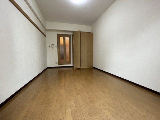 その他部屋・スペース　落ち着いて過ごせるお部屋なので、寝室にいかがでしょうか