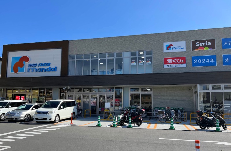 スーパー　万代巽南店（スーパー）まで237m