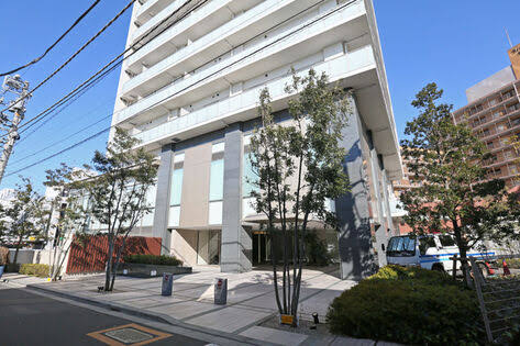 エントランス　建物の内部です
