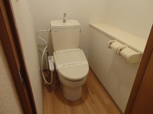 トイレ　シャワー付トイレ