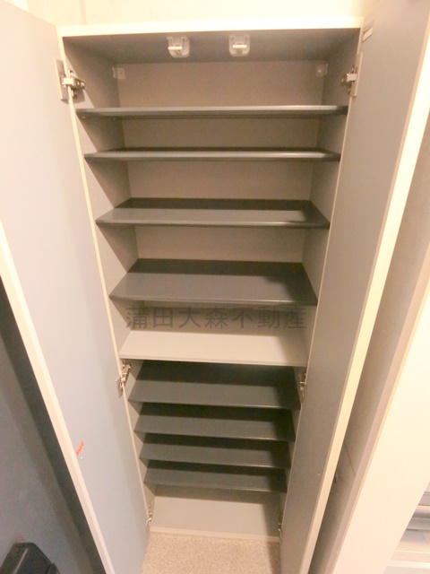 その他設備　シューズボックス
