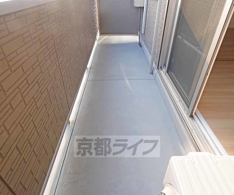 バルコニー　明るいバルコニーです。