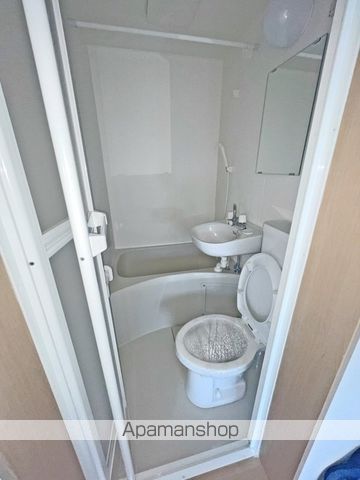 ＪＲ常磐線 松戸駅 徒歩10分 2階建 築40年のトイレ写真
