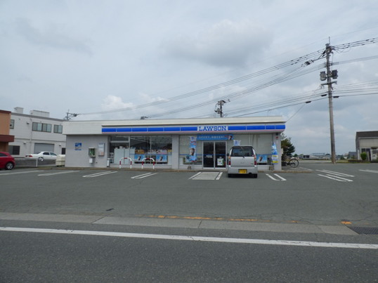 コンビニ　ローソン 熊本戸島西店（コンビニ）まで741m