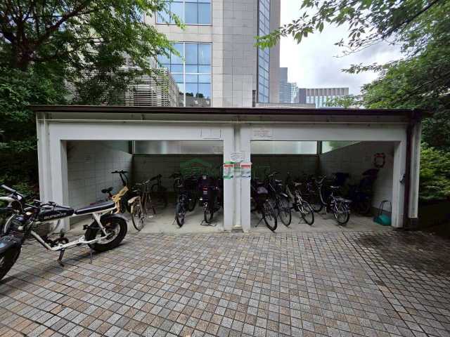 駐車場　駐輪場