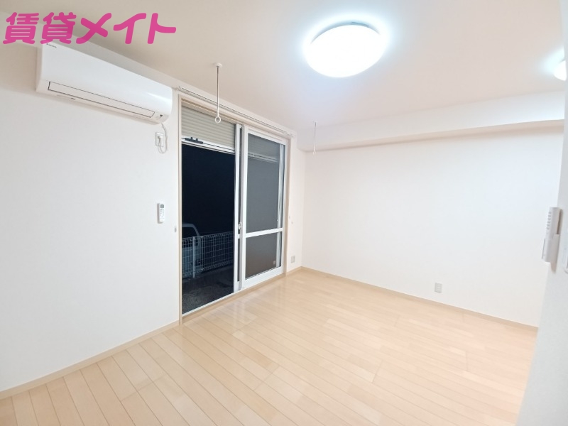 プルミエールの居間写真