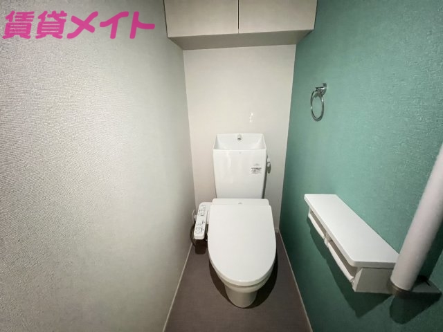 トイレ　別部屋参照