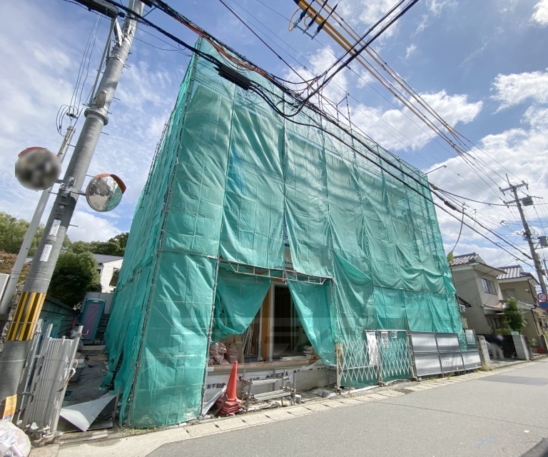 地下鉄烏丸線 北山駅 徒歩30分 新築
