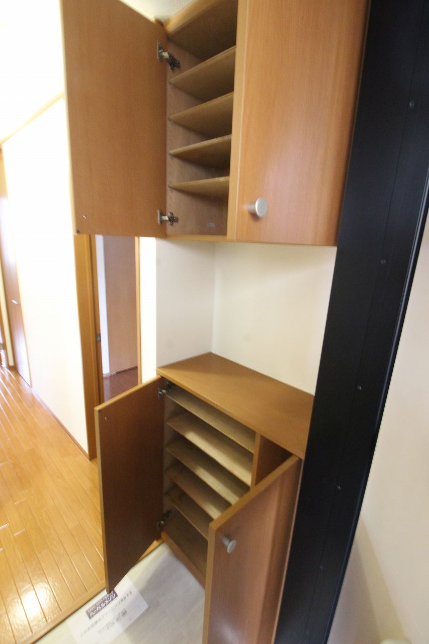 玄関　同間取りのお部屋の写真です