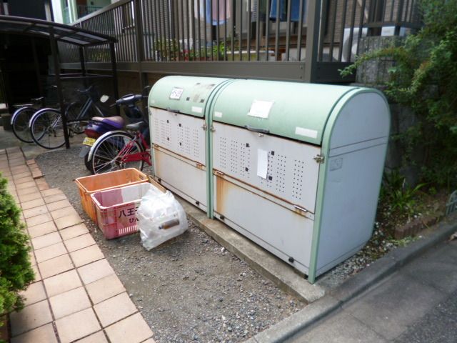 その他共有部分　～共用ゴミ置場もしっかり管理しております～