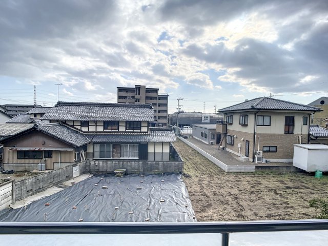 眺望　掲載写真は空室の別部屋を掲載しております。実際のお部屋と仕様