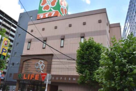 スーパー　ライフ神田和泉町店（スーパー）まで302m