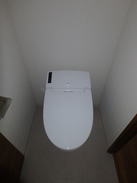 トイレ　同タイプのお部屋です