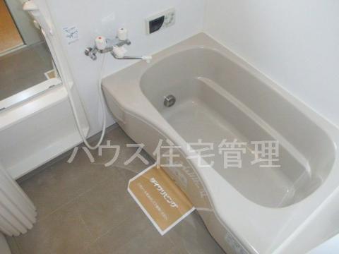 バス・シャワールーム　バス