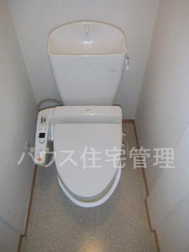 トイレ　シャワー付トイレ