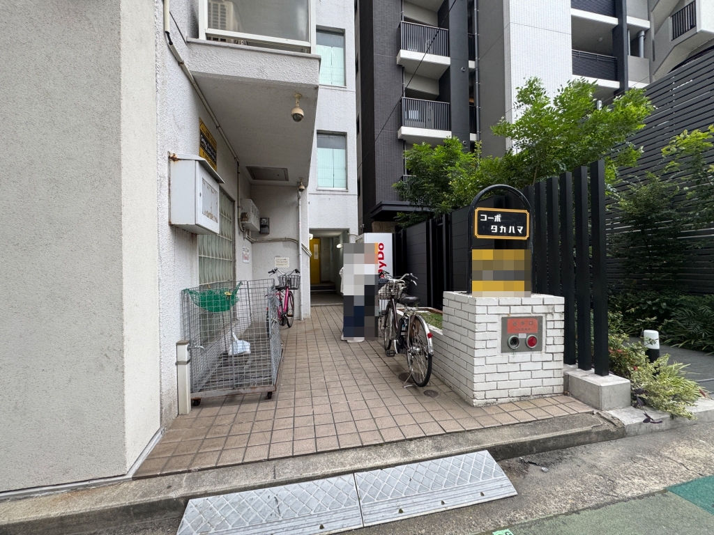 エントランス