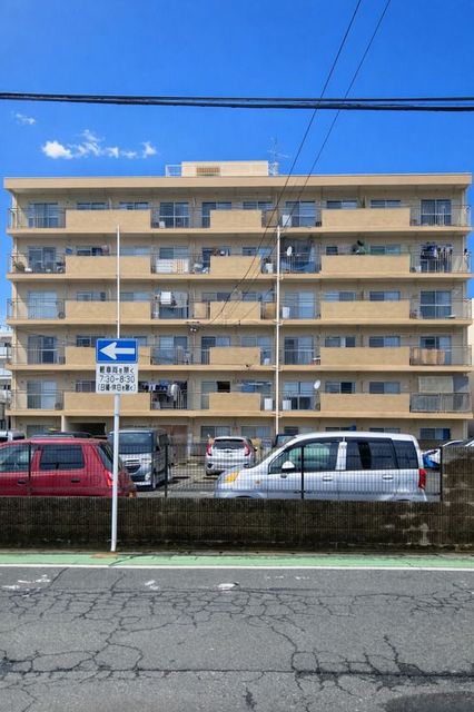 建物外観　現況優先