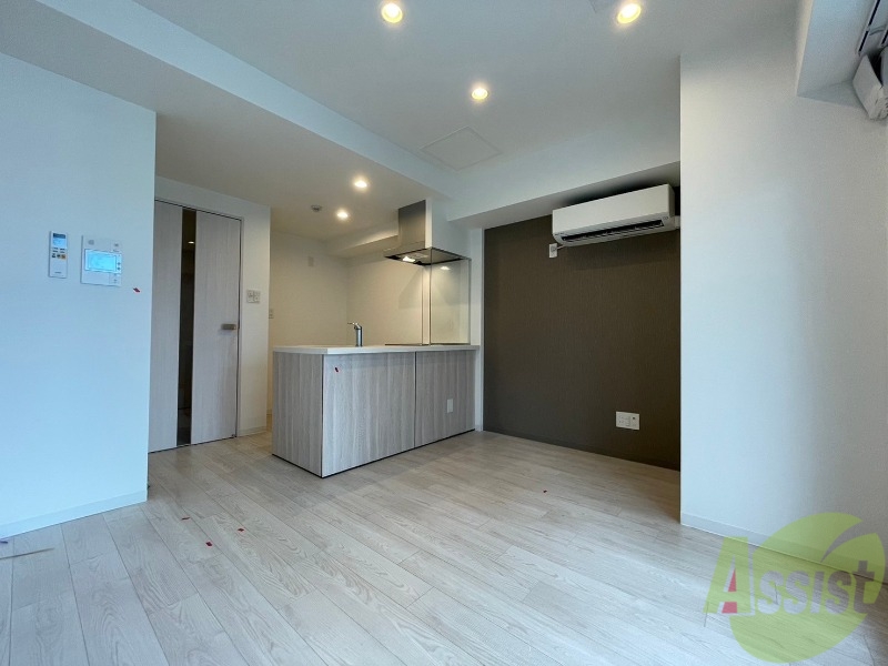 居室・リビング　広くてキレイなお部屋が広がっていて、充実した生活が送れそう。