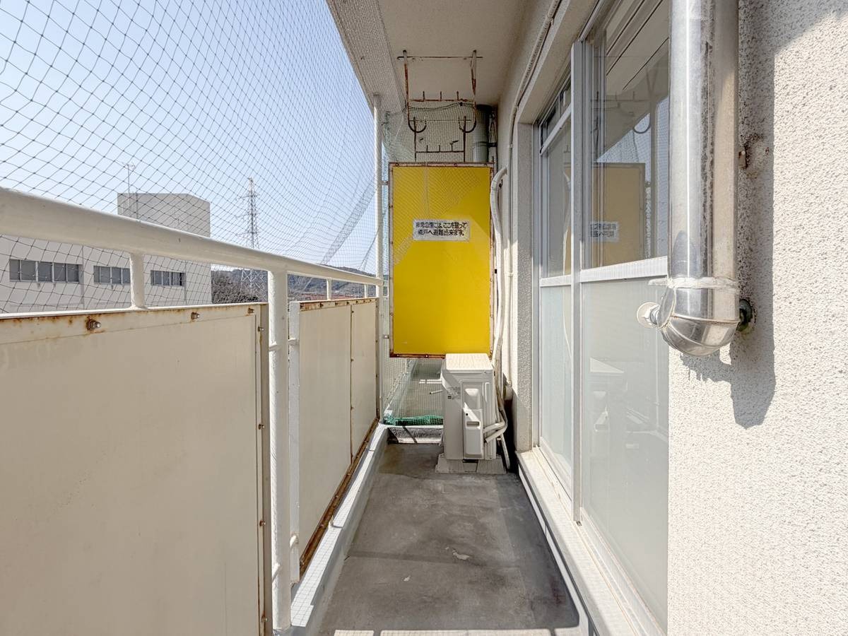 ＪＲ山陰本線 敬川駅 徒歩13分 5階建 築54年の内装写真