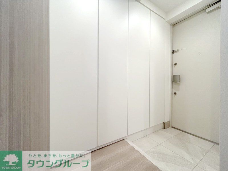 玄関　部屋探しは株式会社　タウンハウジング　までお気軽にお問合せ…