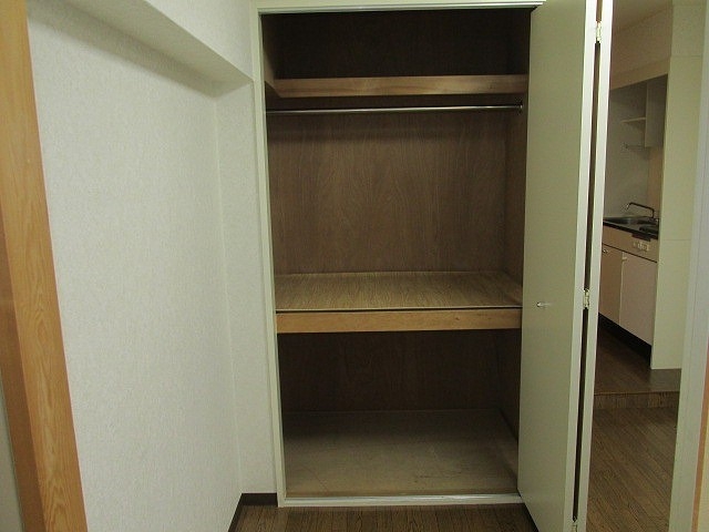 収納　奥行き２段に分けれてたくさん収納できます