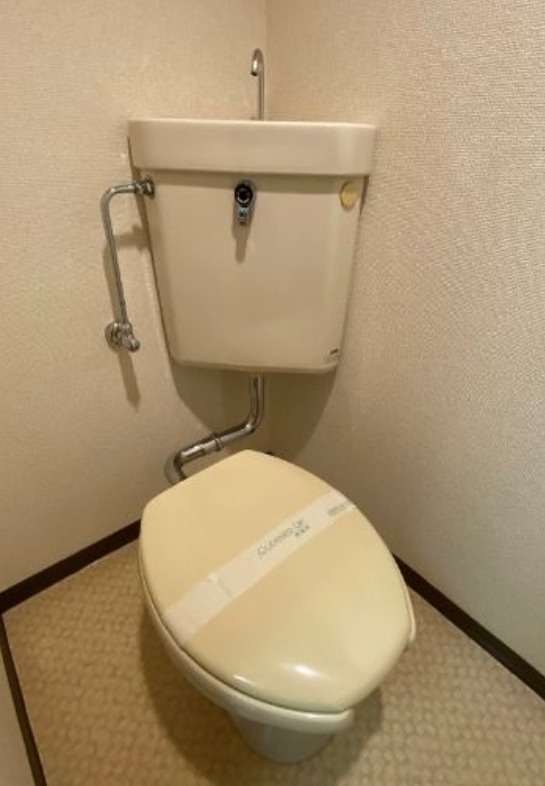 トイレ　同仕様写真含む