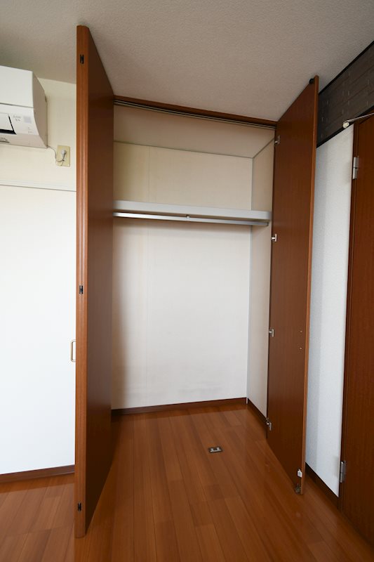 収納　クローゼット