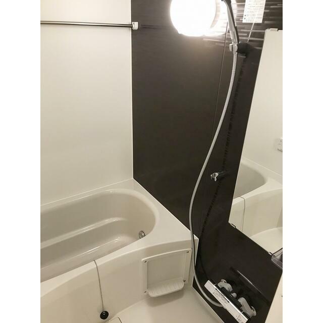 バス・シャワールーム　反転タイプ参考写真