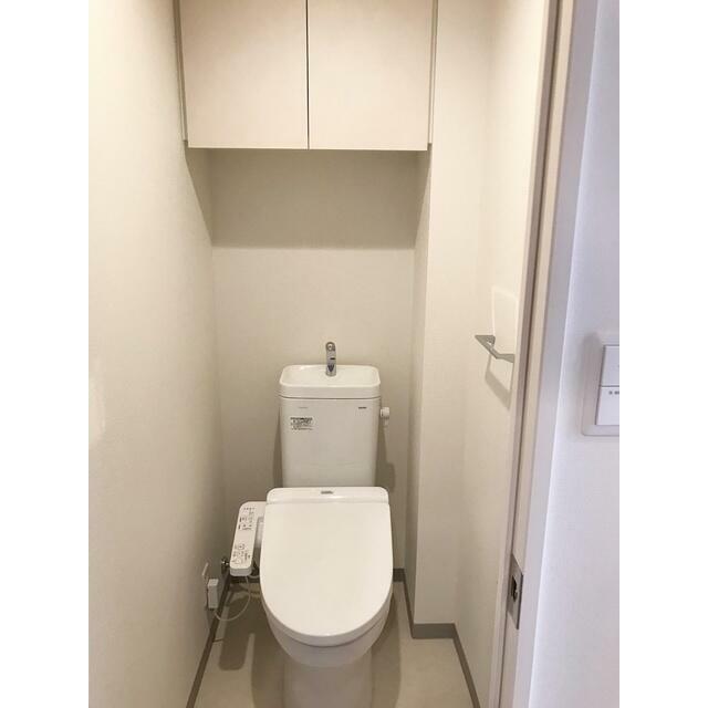 トイレ　反転タイプ参考写真