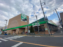 スーパー　サミットストア成田東店（スーパー）まで442m