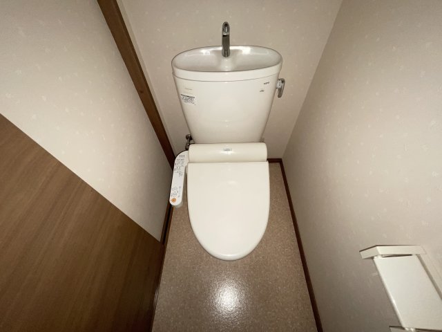 メゾン松本E棟のトイレ写真
