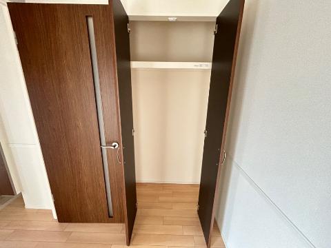 収納　リビング収納