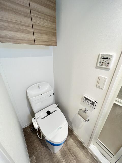 トイレ　※同タイプの他階部屋参照