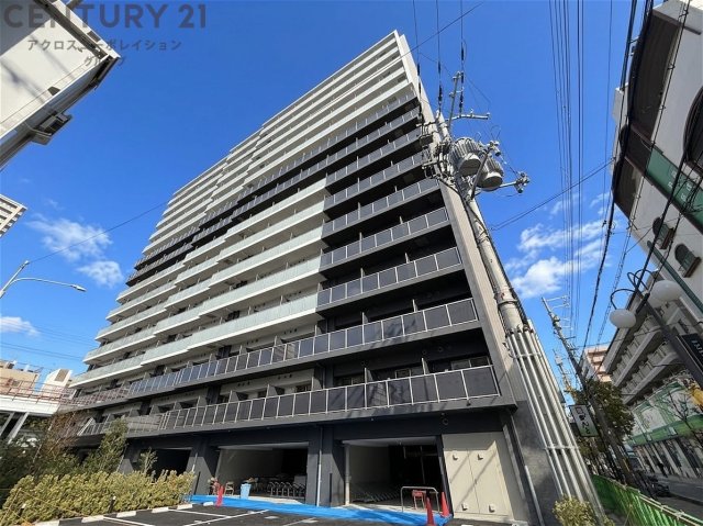 建物外観　エレベーター、宅配ボックス、オートロック完備☆