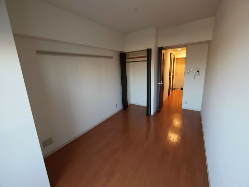 レジデンス名古屋千代田の居間写真