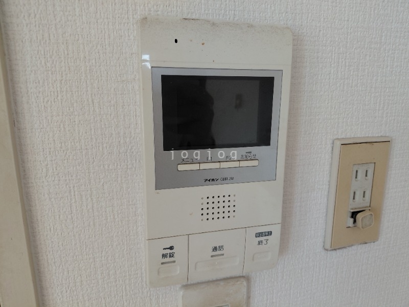 セキュリティ　モニター付きインターホンで来客確認も安心です！