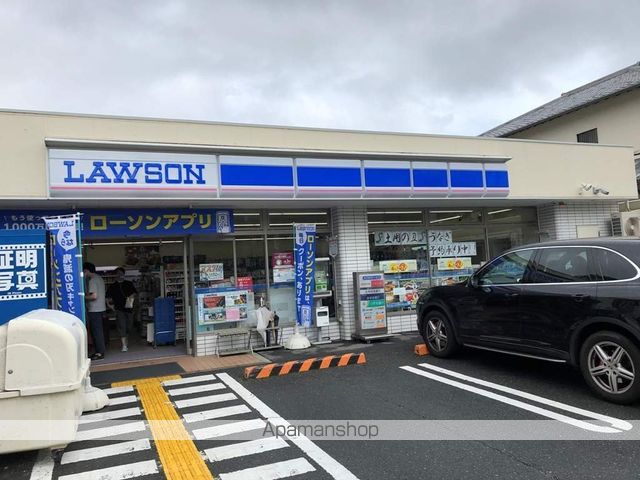 コンビニ　ローソン（コンビニ）まで872m