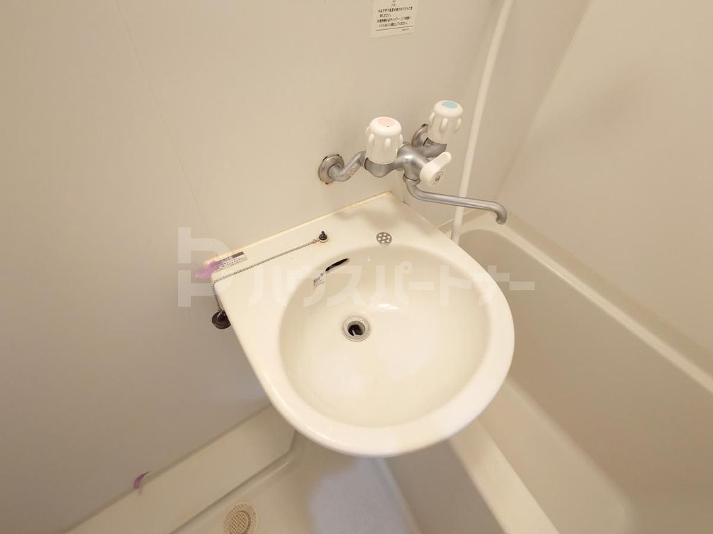 フローラ新小岩の内装写真