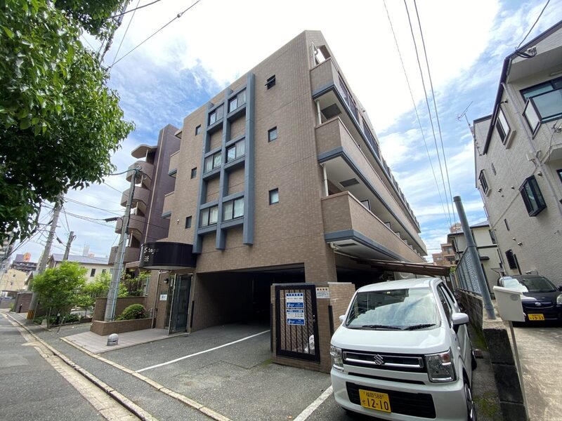 クロスステージ大濠の外観写真