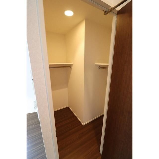 収納　写真は同タイプ住居です