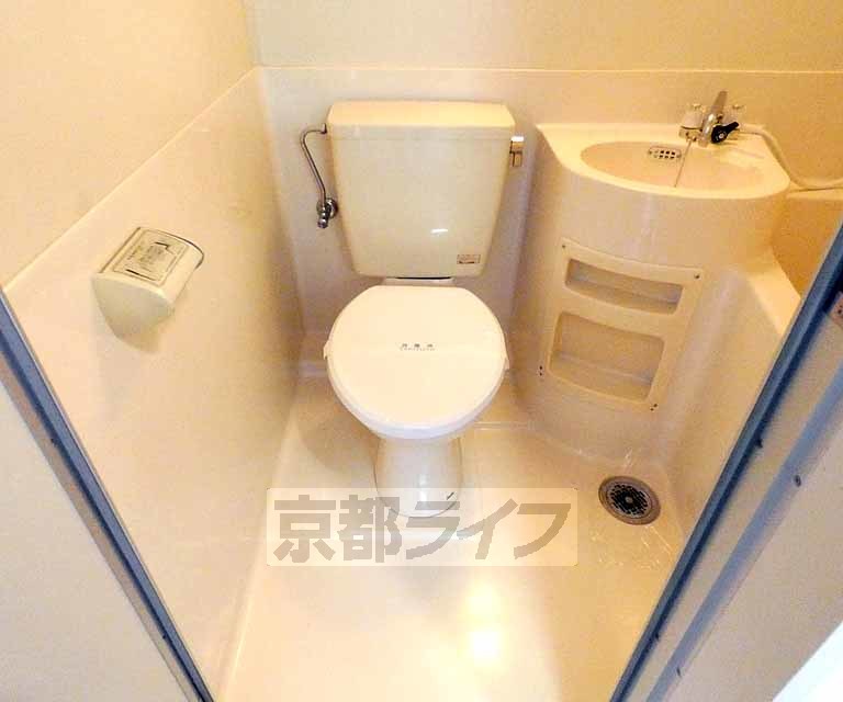 正和フラット宝ヶ池のトイレ写真