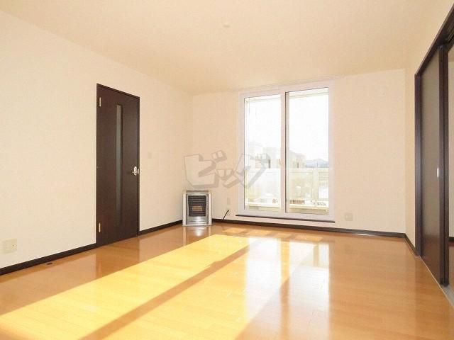 眺望　窓が大きく明るいお部屋です♪