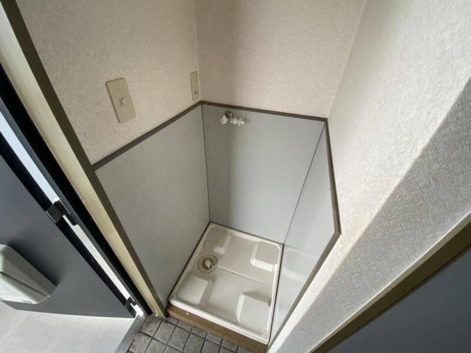 その他設備　洗濯機置場
