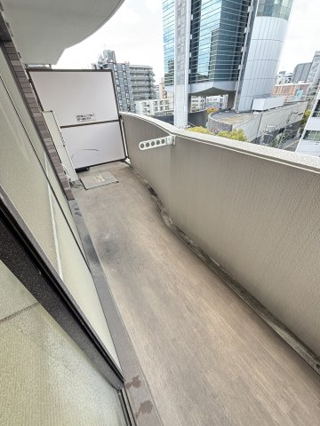 地下鉄御堂筋線 西中島南方駅 徒歩10分 10階建 築31年の内装写真